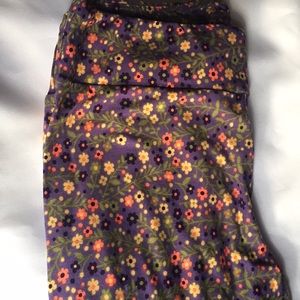 Lularoe TC lavender purple floral leggings NWT